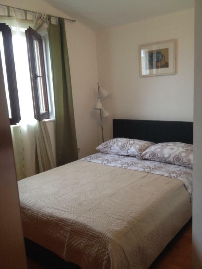 Apartment Morovic Kaštela Kültér fotó